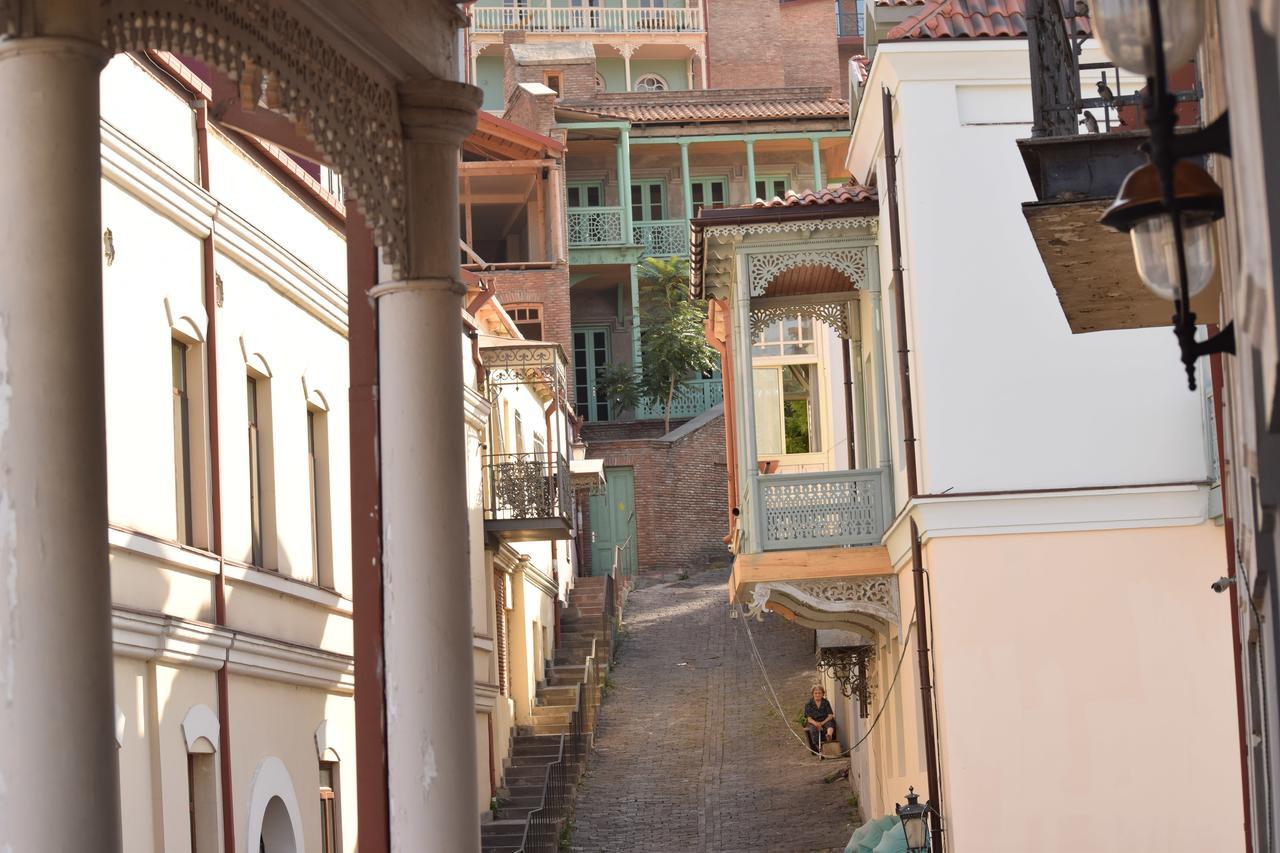 Euphoria Inn Tbilisi Exterior foto